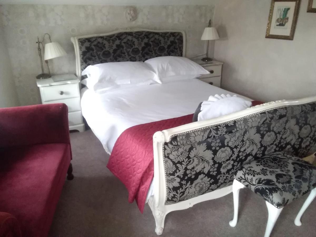 Holly Tree B&B บรอมยาร์ด ภายนอก รูปภาพ
